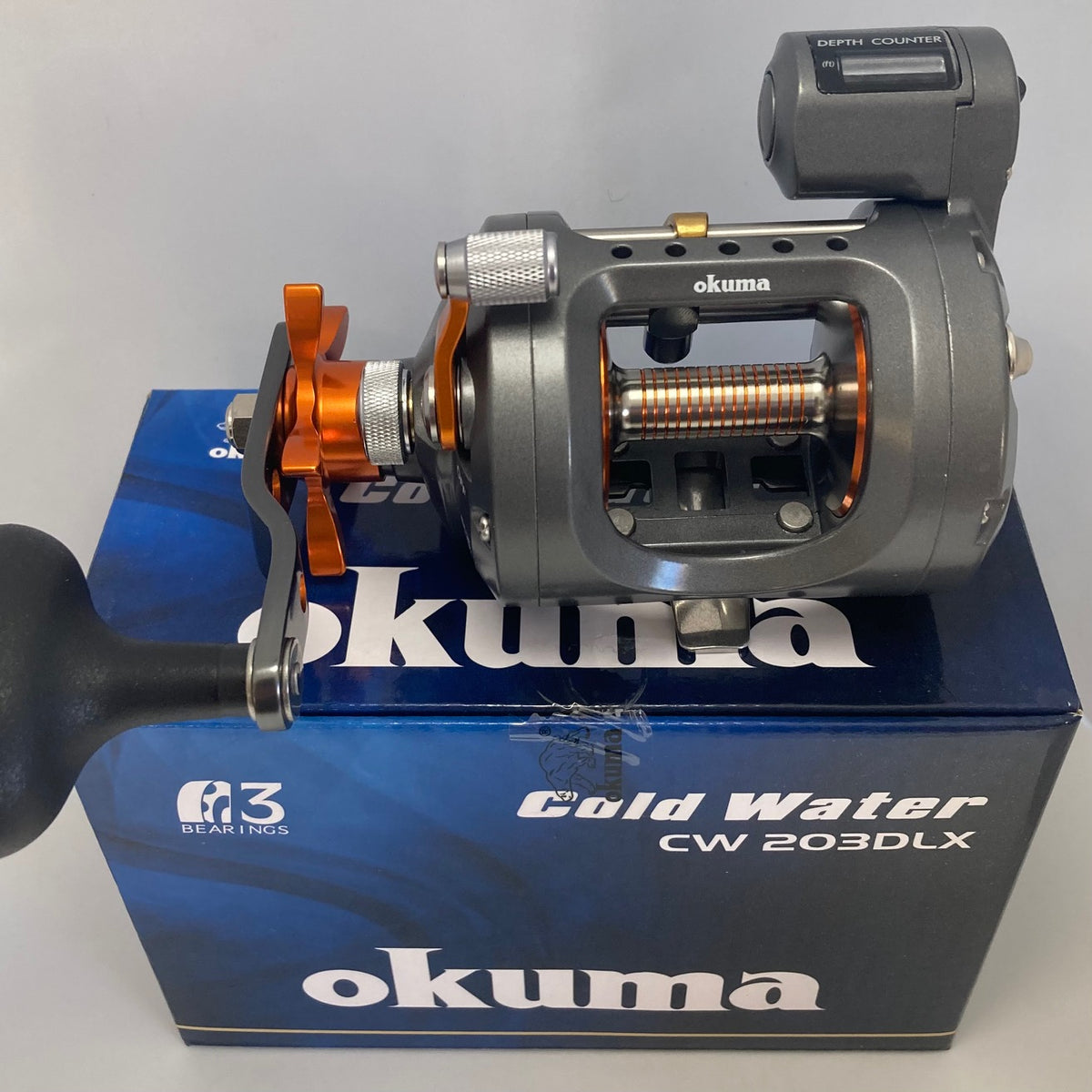 Okuma Cold Water Ladies Edition Line Counter Reel CW-203D-LE